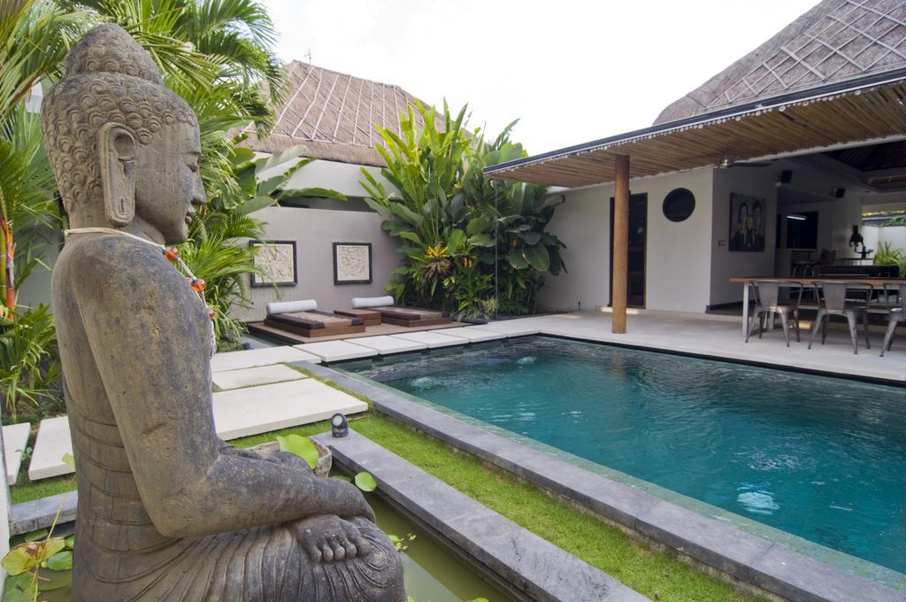 Villa Putih Seminyak  Luaran gambar