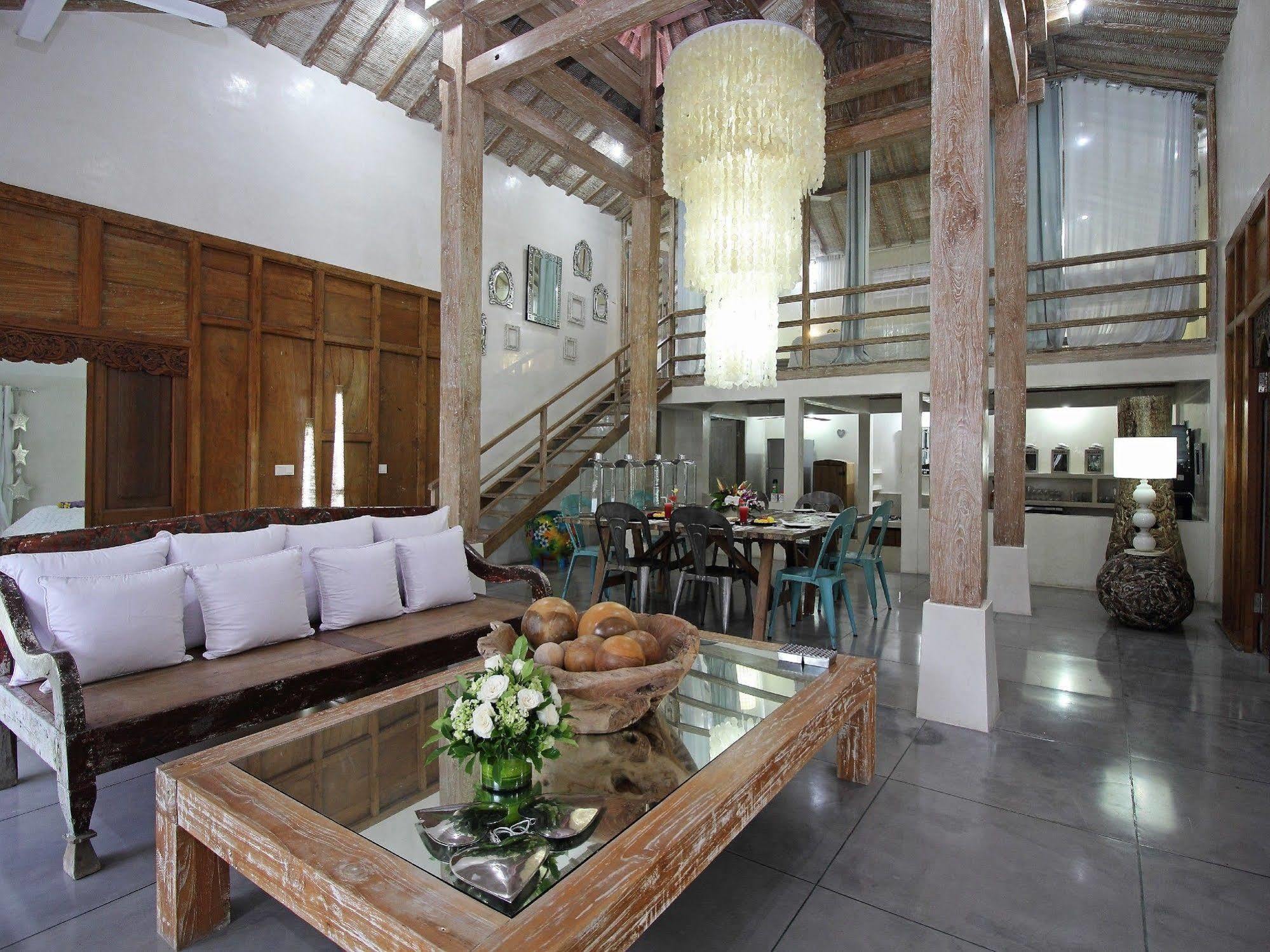 Villa Putih Seminyak  Luaran gambar